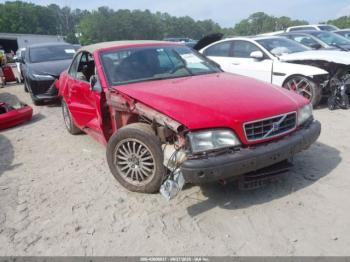  Salvage Volvo C70