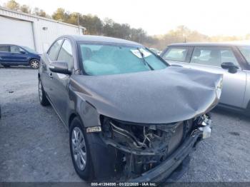  Salvage Kia Forte