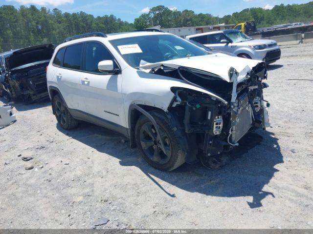  Salvage Jeep Cherokee