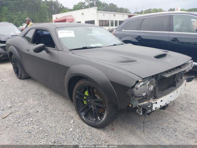  Salvage Dodge Challenger