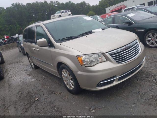  Salvage Chrysler Town & Country