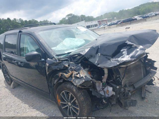  Salvage Dodge Grand Caravan
