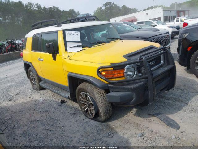  Salvage Toyota FJ Cruiser