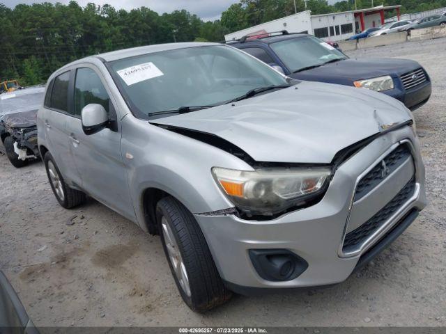  Salvage Mitsubishi Outlander