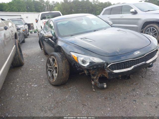  Salvage Kia Stinger