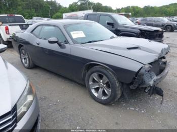  Salvage Dodge Challenger
