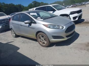  Salvage Ford Fiesta