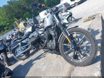  Salvage Harley-Davidson Xl883