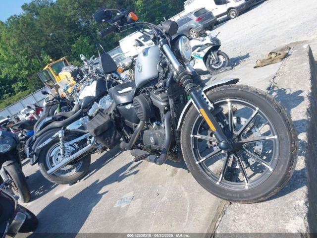 Salvage Harley-Davidson Xl883