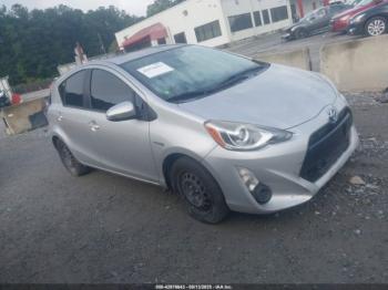  Salvage Toyota Prius c