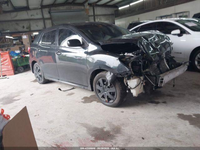  Salvage Toyota Matrix