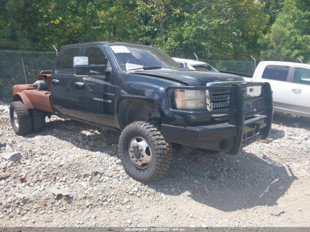  Salvage General Motors Sierra 3500HD