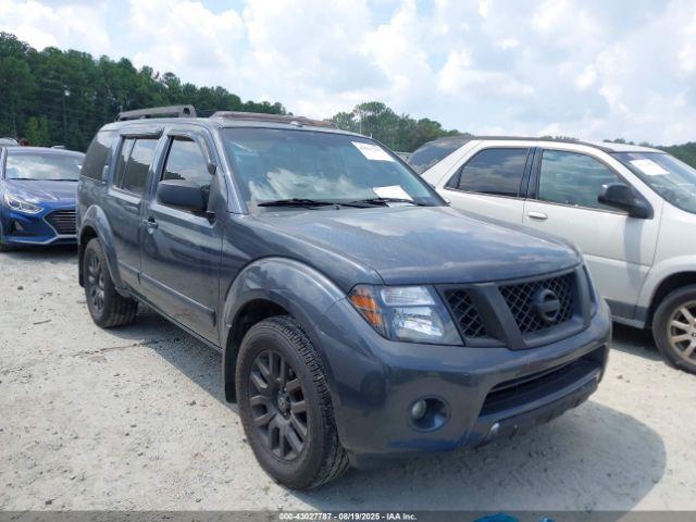  Salvage Nissan Pathfinder