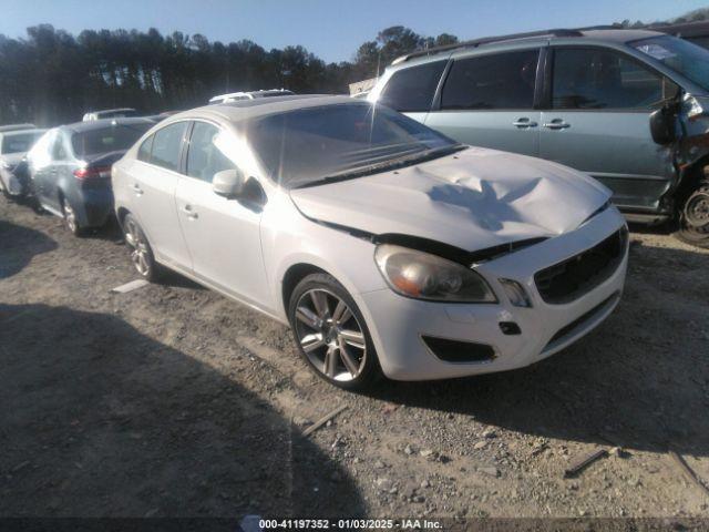  Salvage Volvo S60