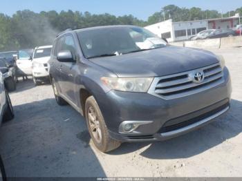  Salvage Toyota Highlander