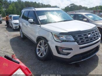  Salvage Ford Explorer