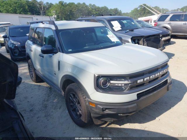  Salvage Ford Bronco