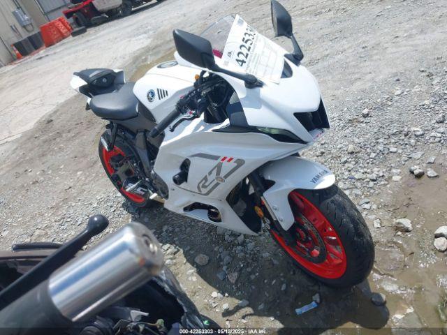  Salvage Yamaha Yzfr7
