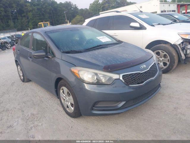  Salvage Kia Forte
