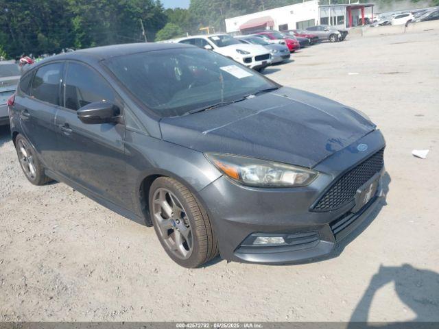  Salvage Ford Focus St