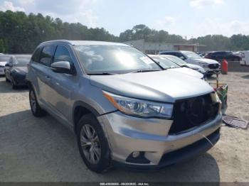  Salvage Toyota Highlander