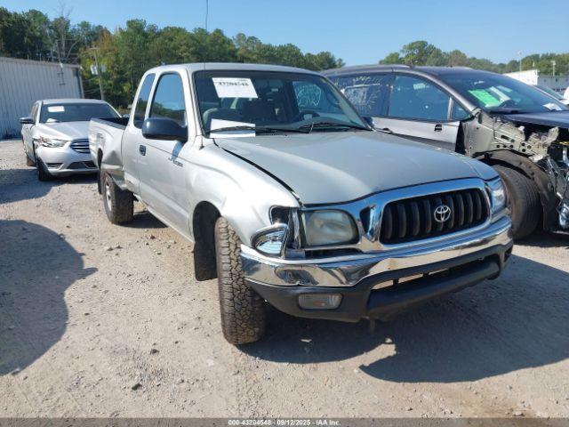  Salvage Toyota Tacoma