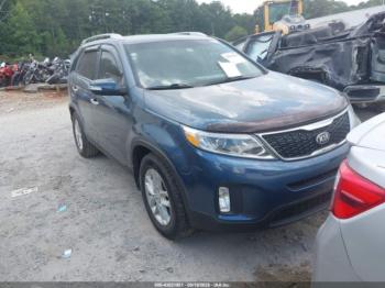  Salvage Kia Sorento