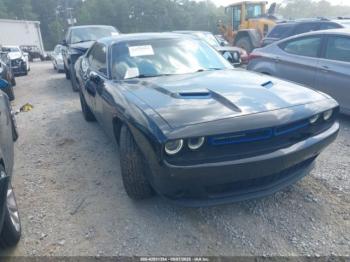  Salvage Dodge Challenger