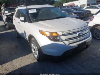  Salvage Ford Explorer