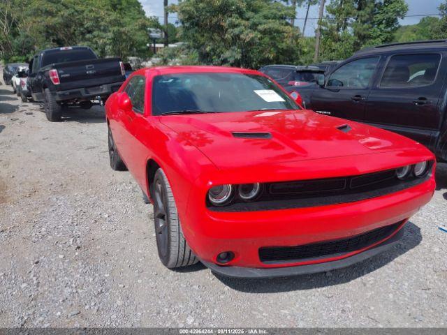  Salvage Dodge Challenger