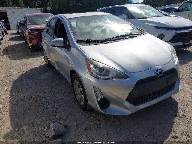  Salvage Toyota Prius c