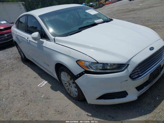  Salvage Ford Fusion