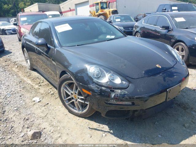  Salvage Porsche Panamera