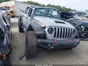  Salvage Jeep Gladiator