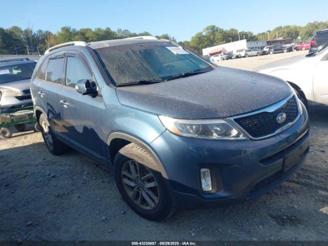  Salvage Kia Sorento