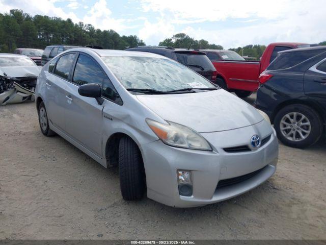 Salvage Toyota Prius