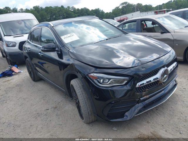  Salvage Mercedes-Benz GLA