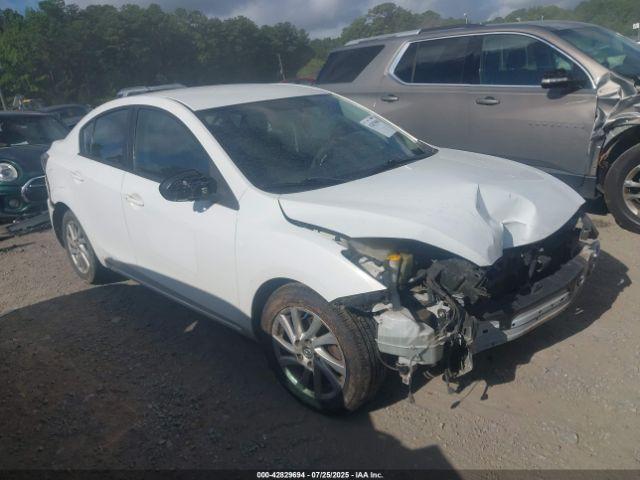  Salvage Mazda Mazda3