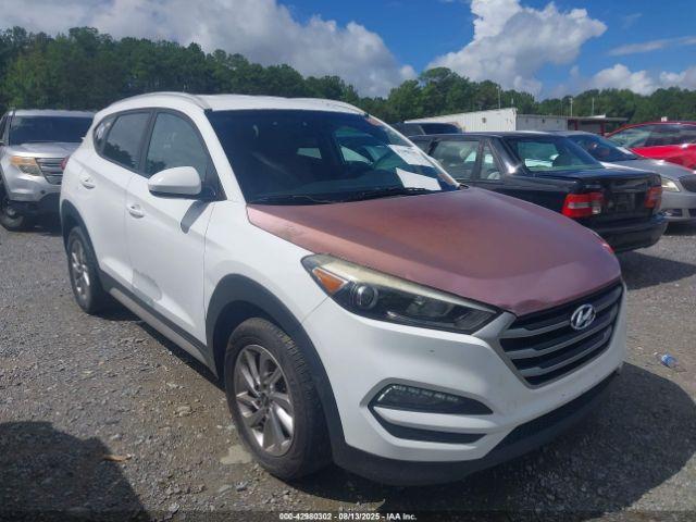  Salvage Hyundai TUCSON