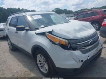  Salvage Ford Explorer