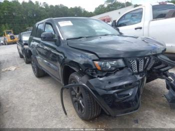  Salvage Jeep Grand Cherokee