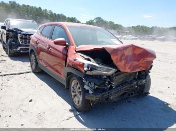  Salvage Hyundai TUCSON