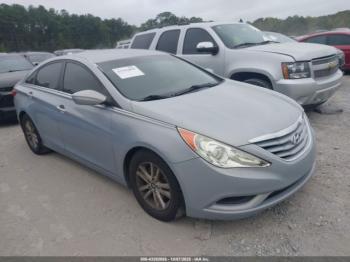  Salvage Hyundai SONATA