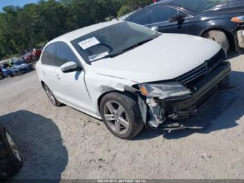  Salvage Volkswagen Jetta