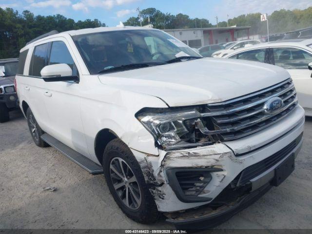  Salvage Ford Expedition