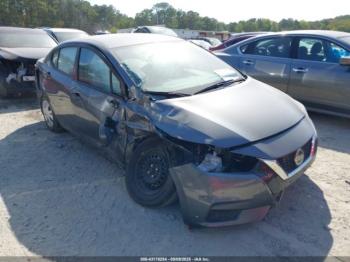  Salvage Nissan Versa