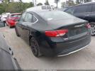 Chrysler 200 Limited Image 2