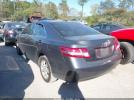 Toyota Camry Le Image 3