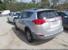 Toyota RAV4 Le Image 8