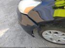 Toyota Prius v Three Image 5